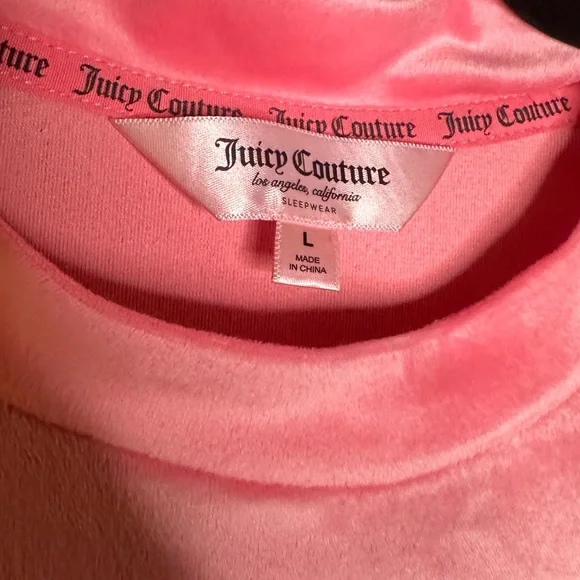 Juicy Couture Pink Velour Sleeveless High Neck Rhinestone Lounge Top - Picture 4 of 5